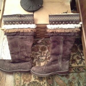 UGG Kiera Boots!!!   S…